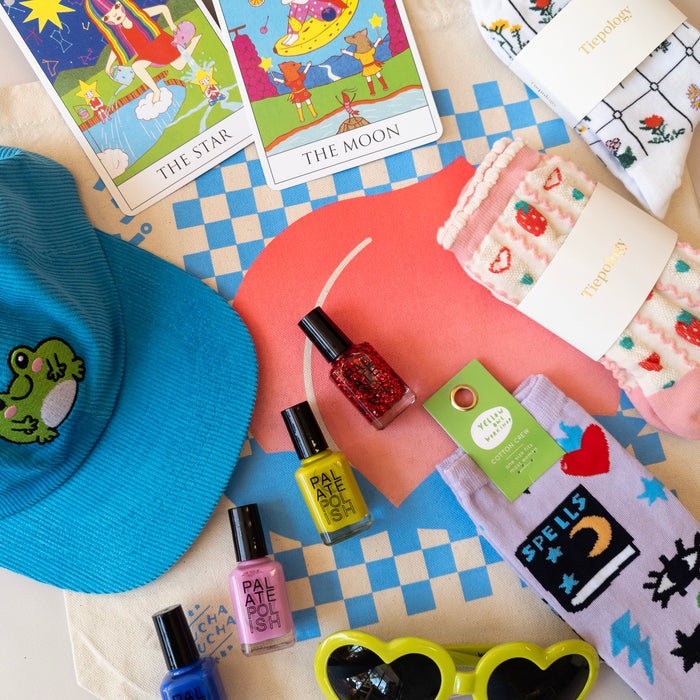 Solstice Sale: 40% Off & Mystery Gifts!