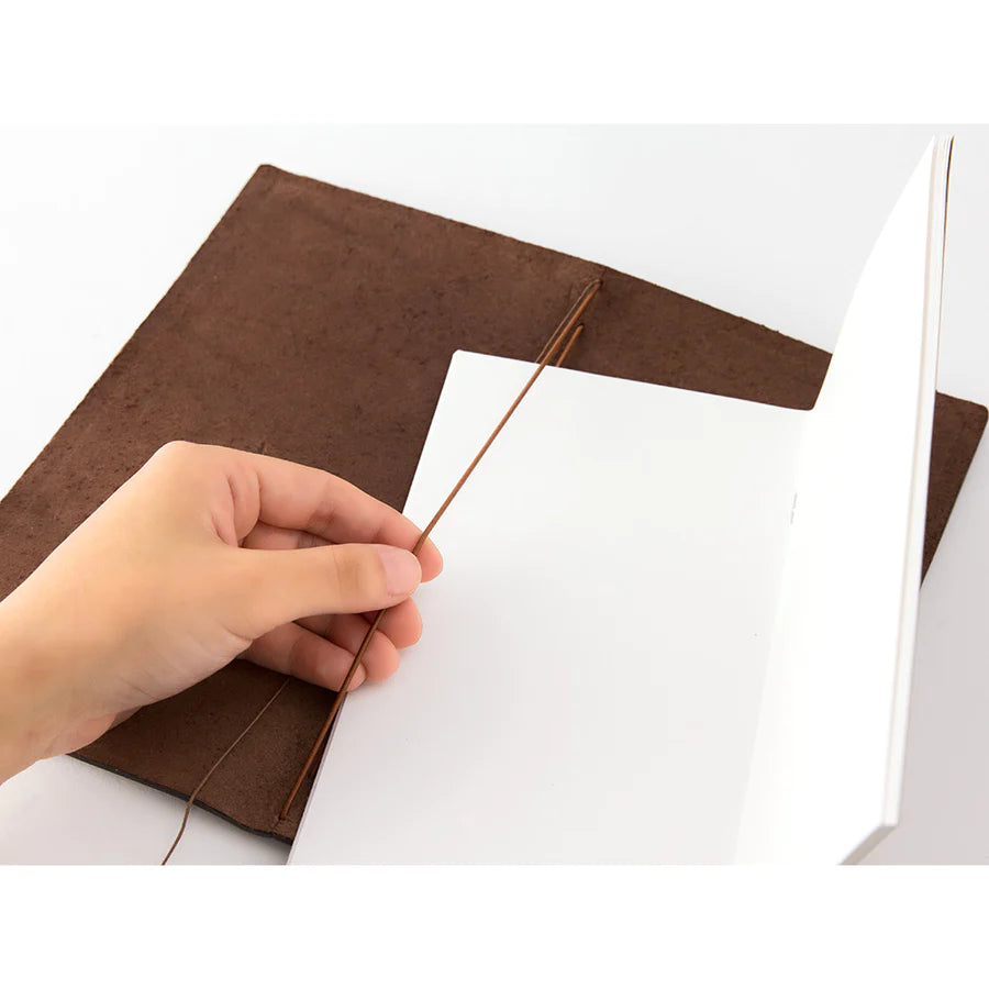 TN Traveler's Notebook - Brown (Regular Size)