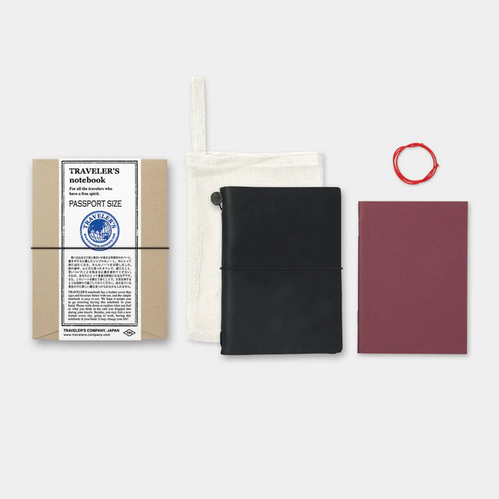 TN Traveler's Notebook - Black (Passport Size)