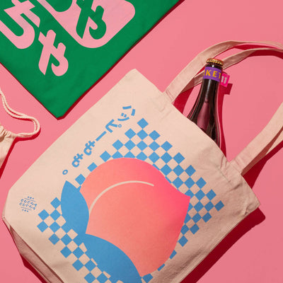 Happy Peach ハッピーもも Tote Bag