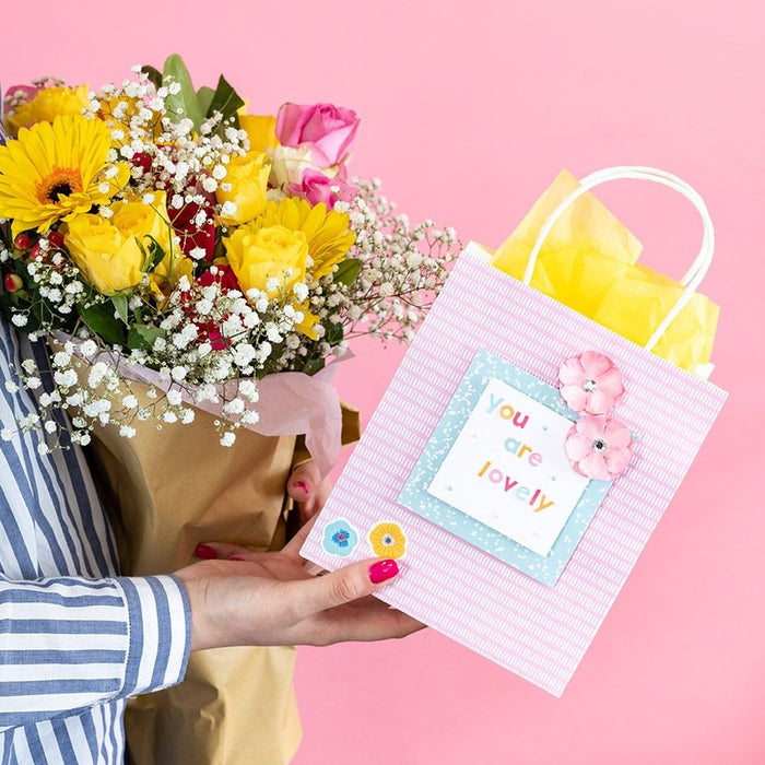 Gift Bag Kit, Rainbow Blooms